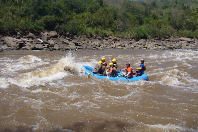Tarapoto Adventure Excursions - Rafting - Rapids.JPG