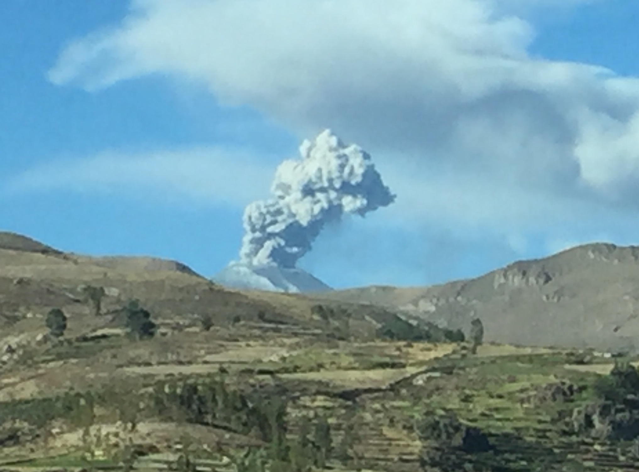 Dallas, Elana x 2 - Arequipa & Colca - Erupting Volcano.JPG