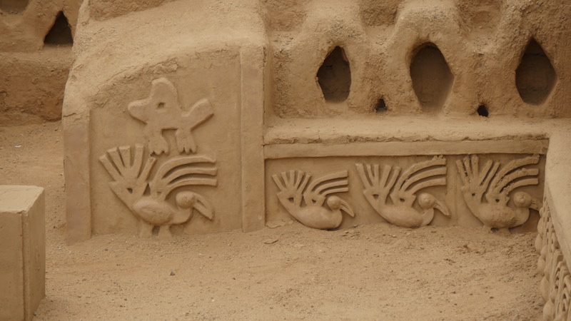 Chiclayo - Trujillo - Chan Chan Sea Carvings.JPG