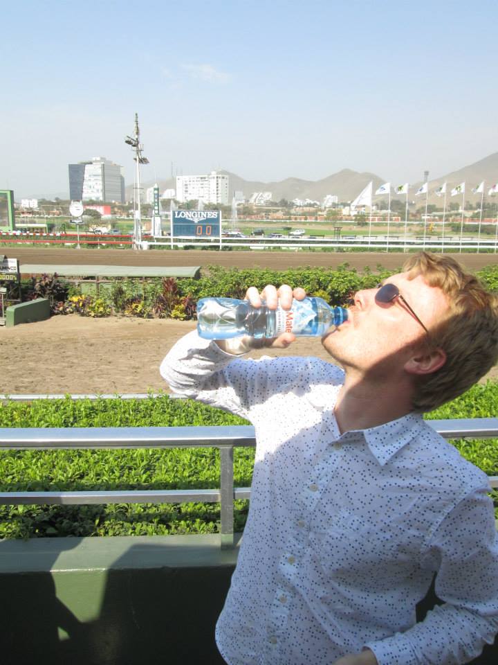 Horse Racing in Lima - Hipodromo de Monterrico2.jpg