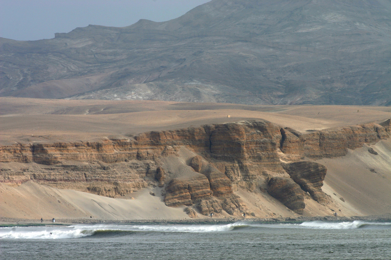 Chicama - World's Longest Surfable Wave.JPG