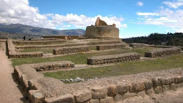 Ingapirca Ruins.