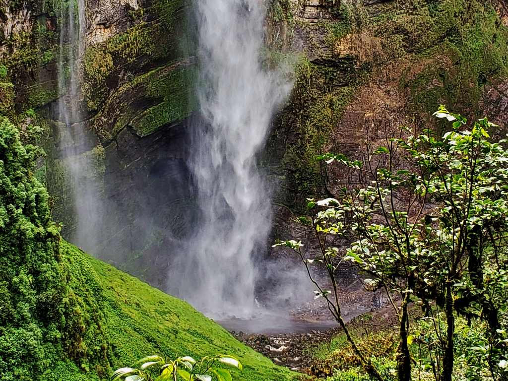 Gocta Falls (2).jpg