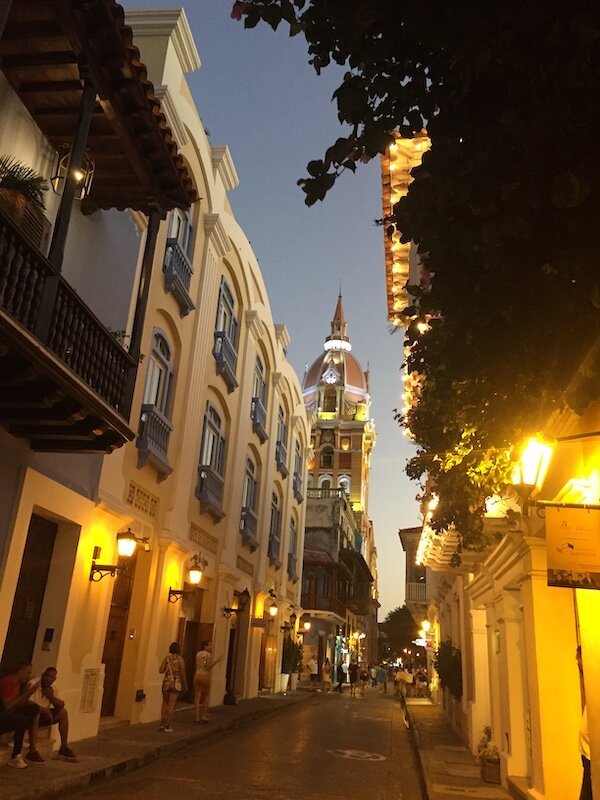 Dallas x 2 - Cartagena - Street at Night.JPG