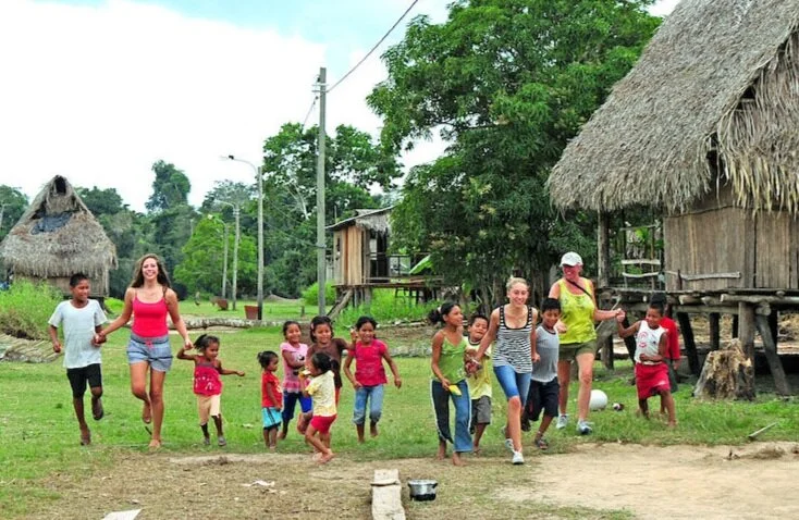 7 Tips for Visiting an Amazon River Village