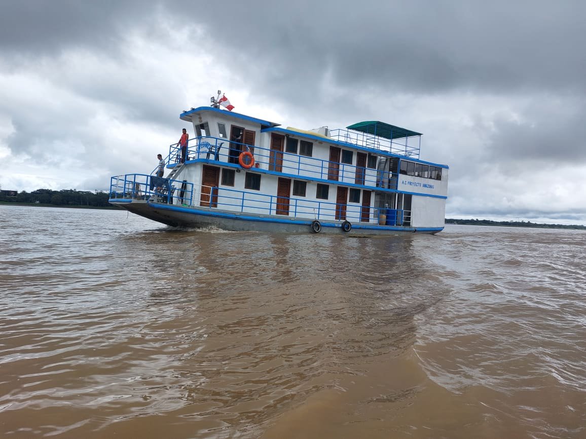 La Rue x 10 - Esperanza Amazon River Charter - View from Expedition Boat.jpeg