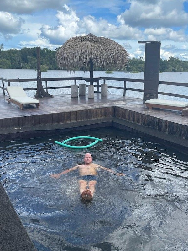 Juma Lodge, Manaus: Relaxing in River Pool
