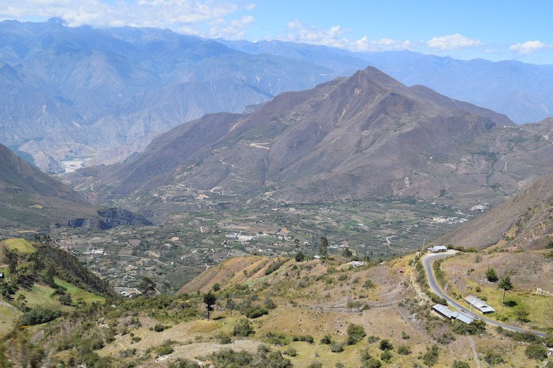 Christiansen & MacGibbon - Jaen-Chachapoyas-Cajamarca - Marañon Canyon.JPG
