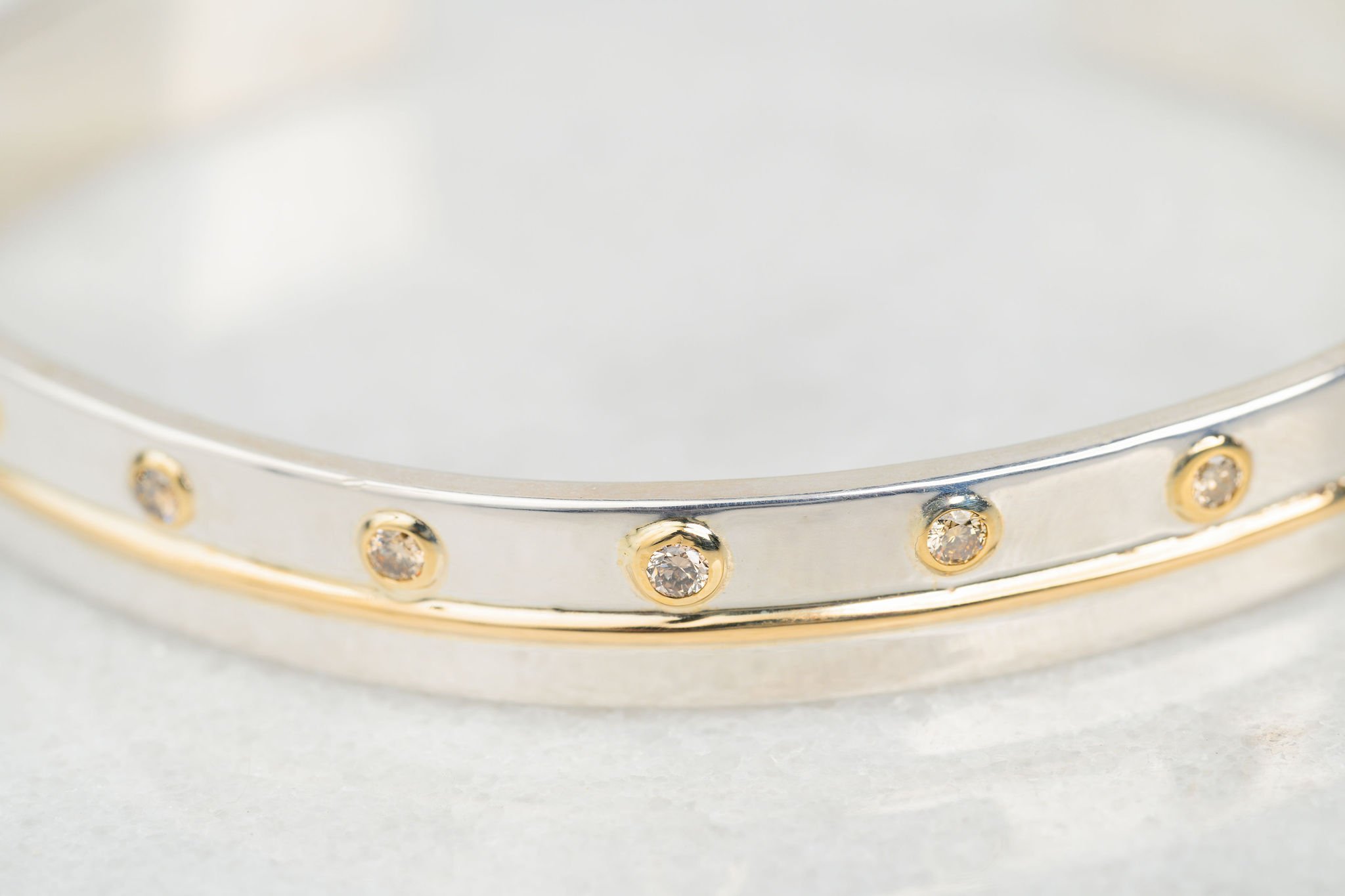 gold_cognac_diamond_silver_gold_cuff_detail.jpg