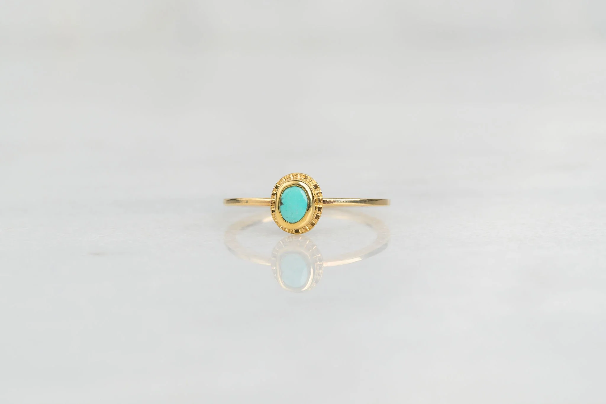 tiny_gold_turquoise_ring.jpg