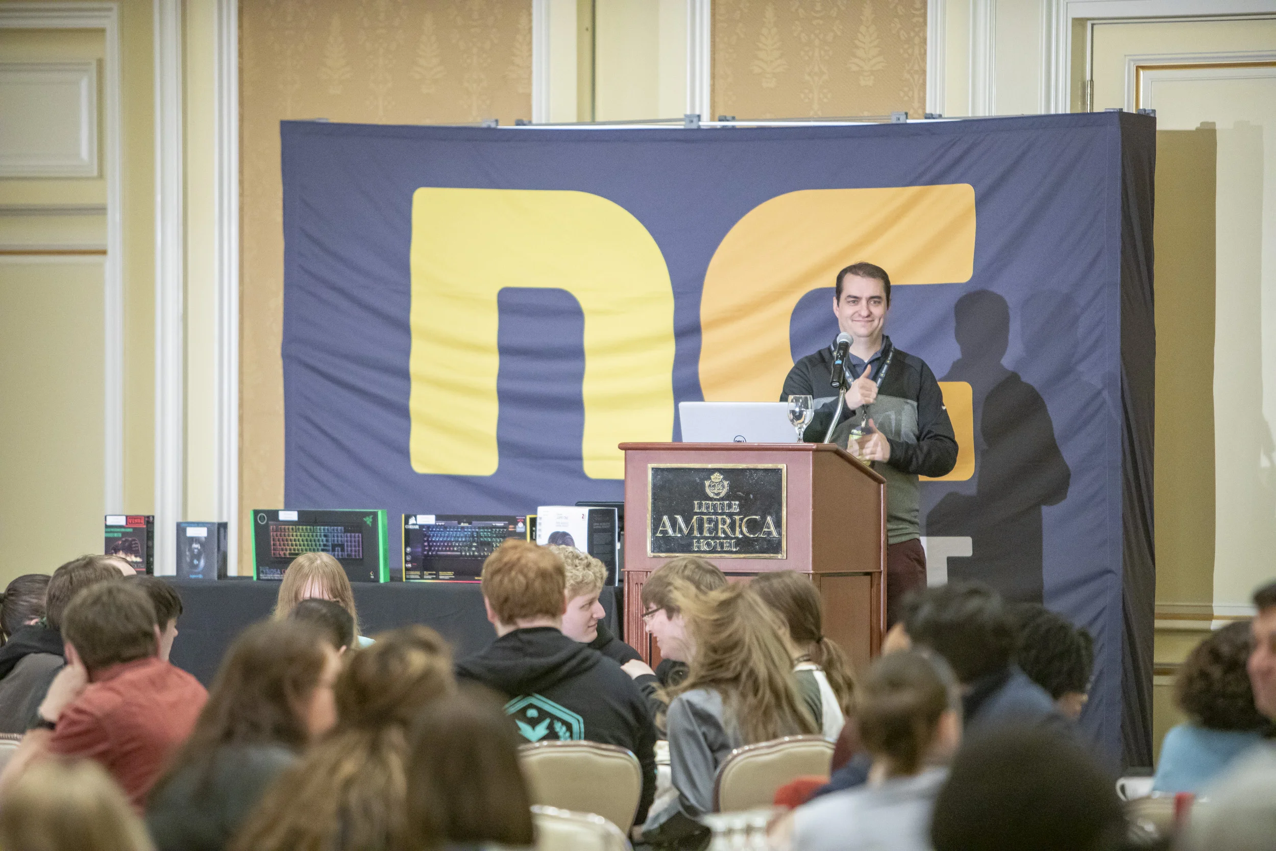 0048_FrEx March 2019.jpg