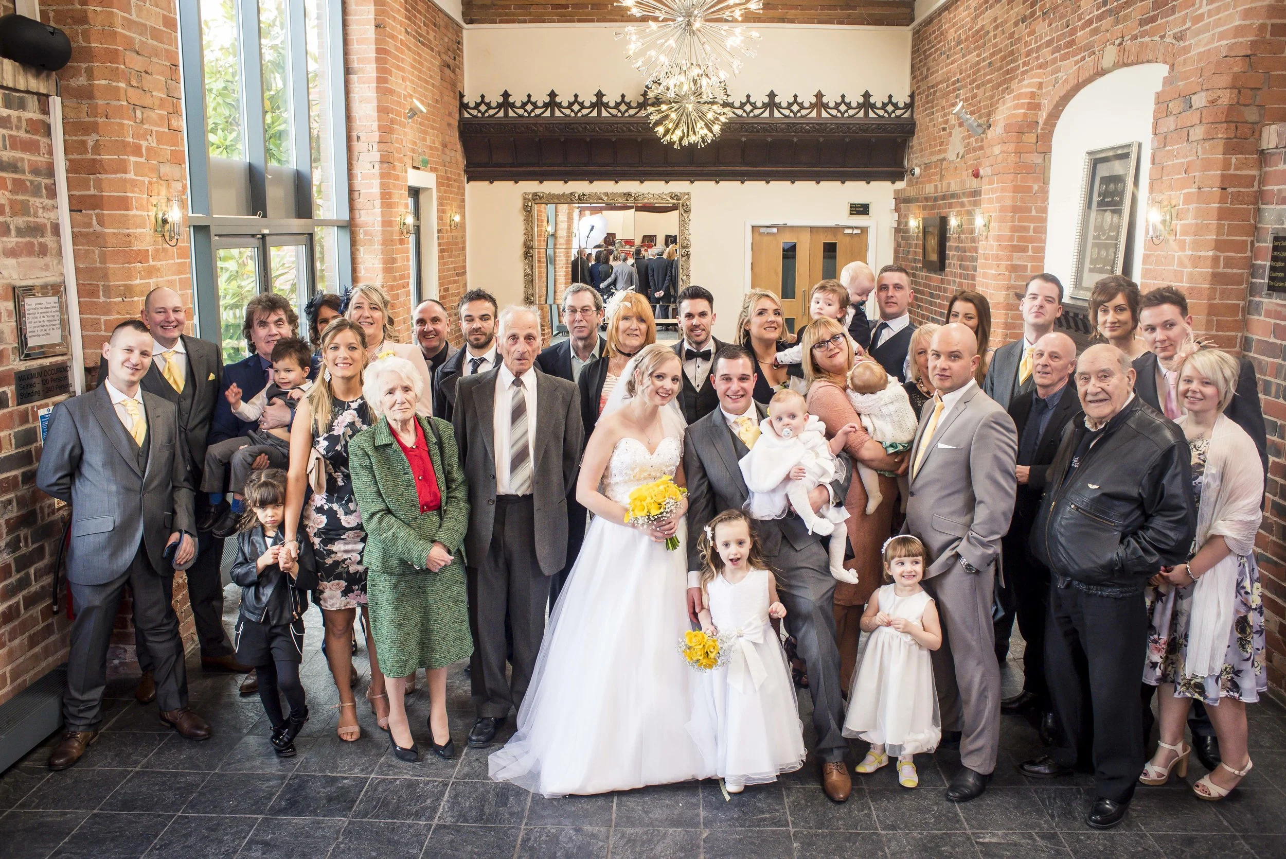 Mr and Mrs Dunn (168 of 300).jpg