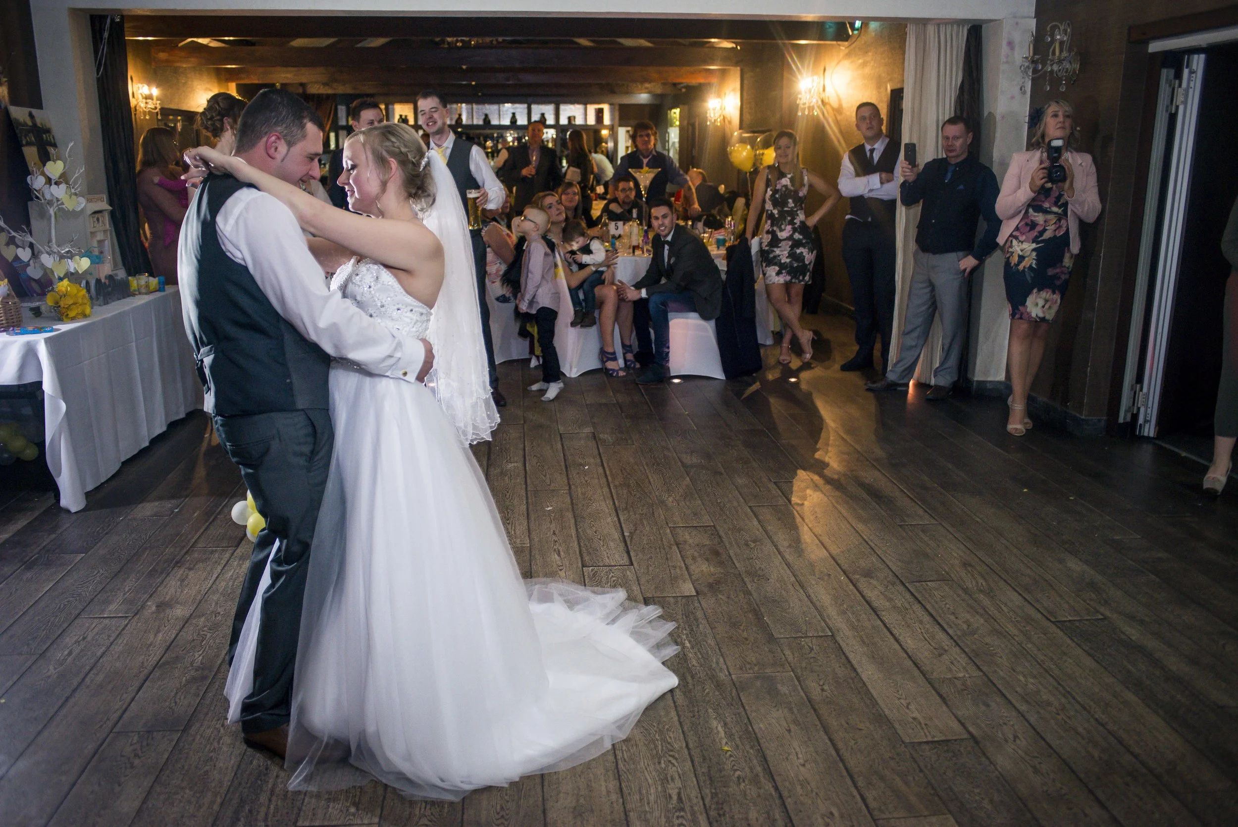 Mr and Mrs Dunn (297 of 300).jpg