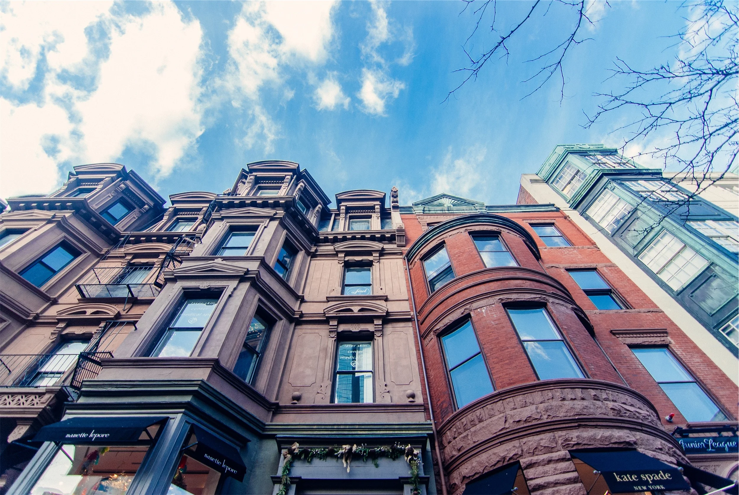 Four reasons why 2016 is a good time to buy a home