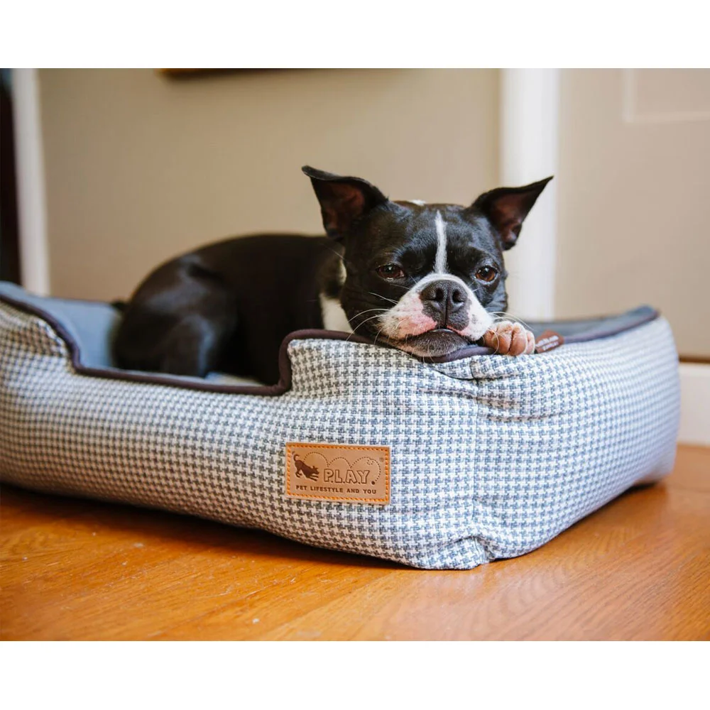 PLAY-HoundstoothBed.jpg
