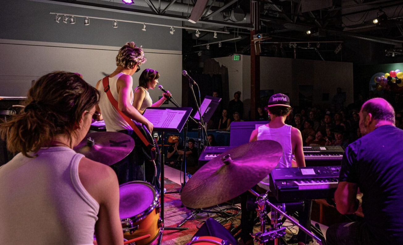 NAVIGATION & SEARCH - VIEW CASE STUDY