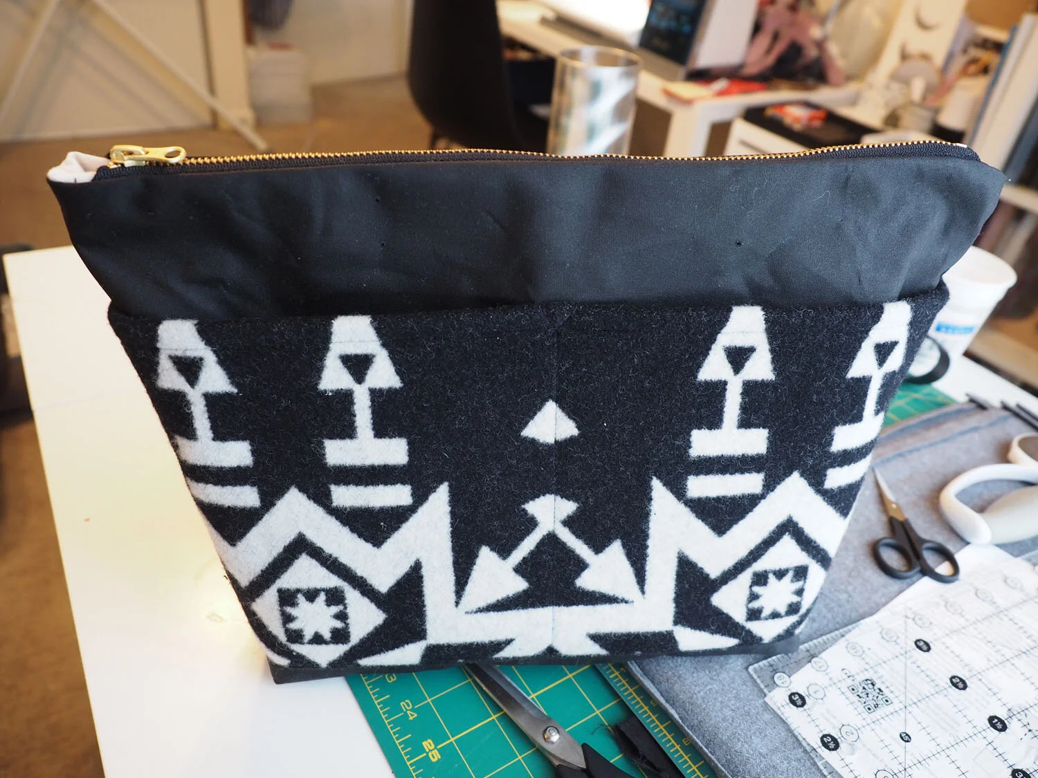  A fully sewn purse, awaiting its hardware and straps. 
