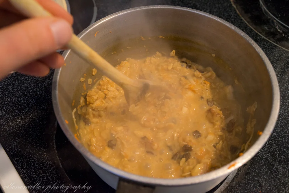 Carrot Cake Oats-3.jpg
