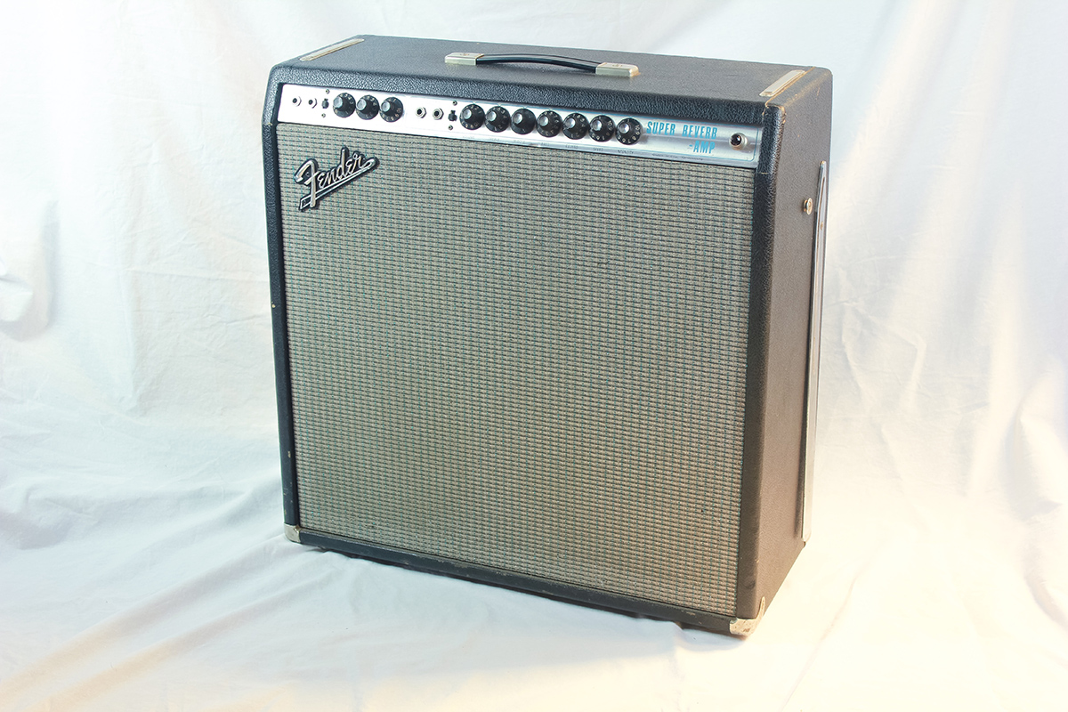 FENDER Super Reverb