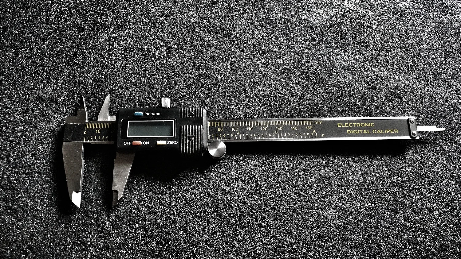 FAT BIKE SUSPENSION FORK SHOOTOUT WINTER EDITION — RideFATbikes.ca