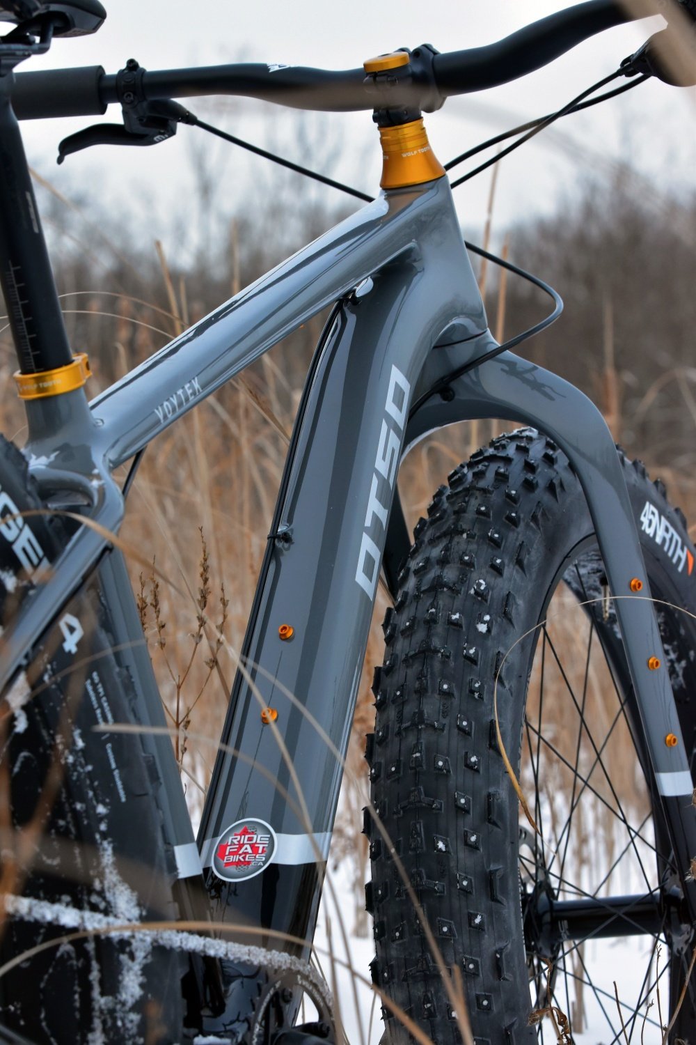 OTSO VOYTEK - custom built by RideFATbikes.ca - Fat Bikes in Canada (2).jpg