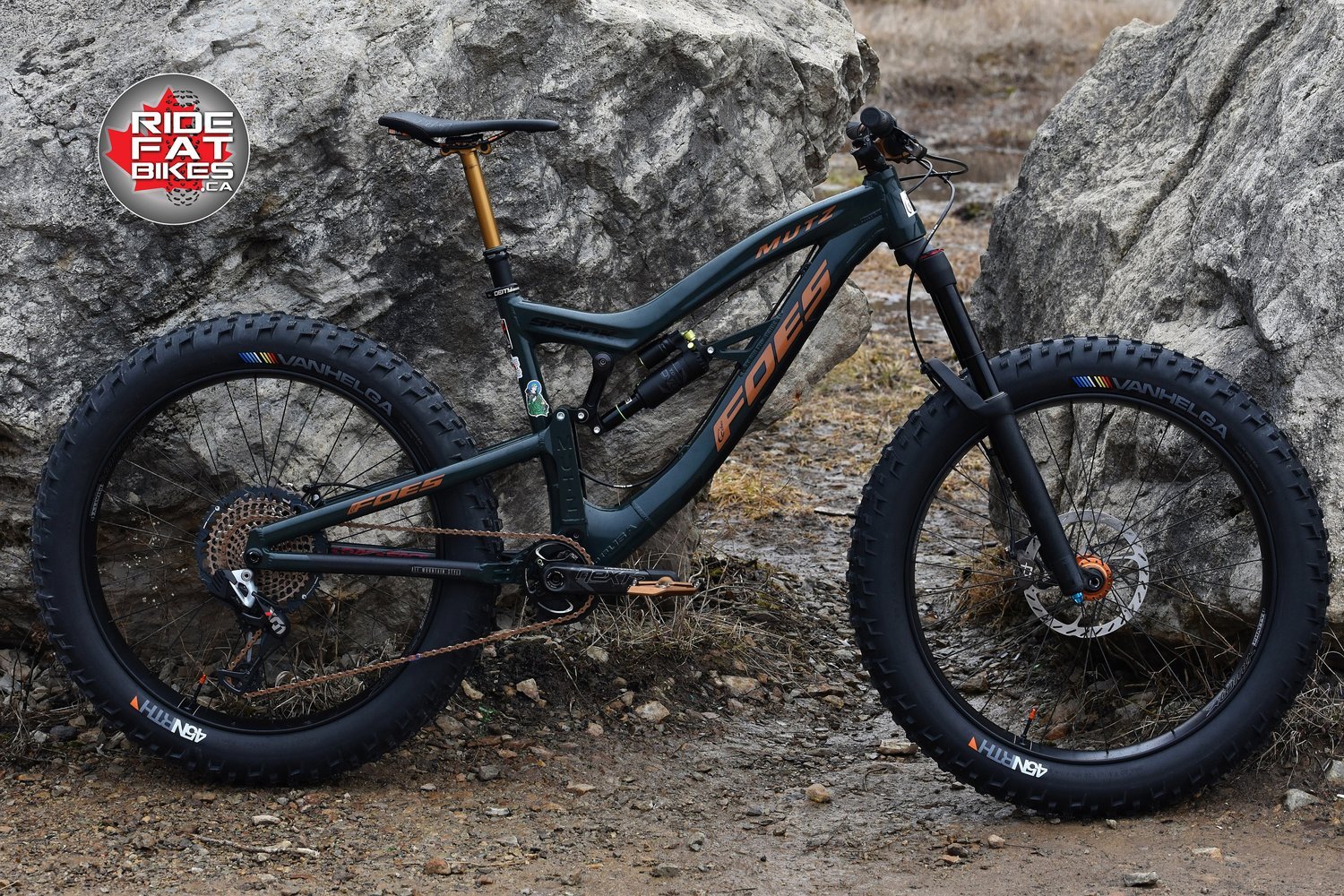 Foes+Mutz+v3+-+custom+built+fat+bike+in+Canada+-+by+RideFATbikes.ca+1g+-.jpg