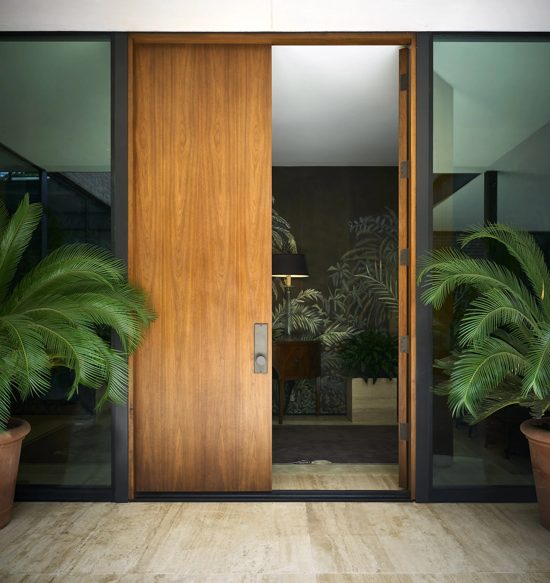 Knollwood_Front_Entrance.jpg