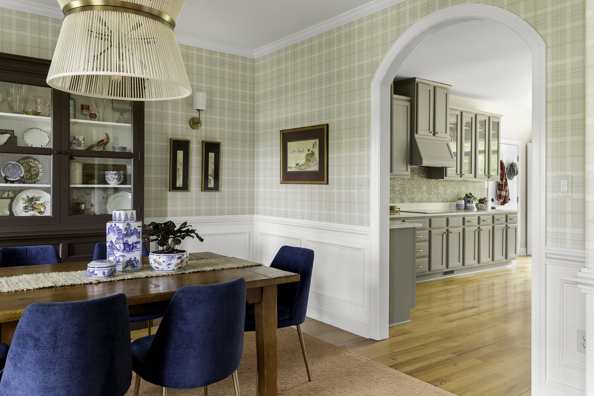 dining_room_renovation_plaid_modern_blue_custom_style_luxury_interior_designer_winchester-virginia_nest601_34tif.jpg