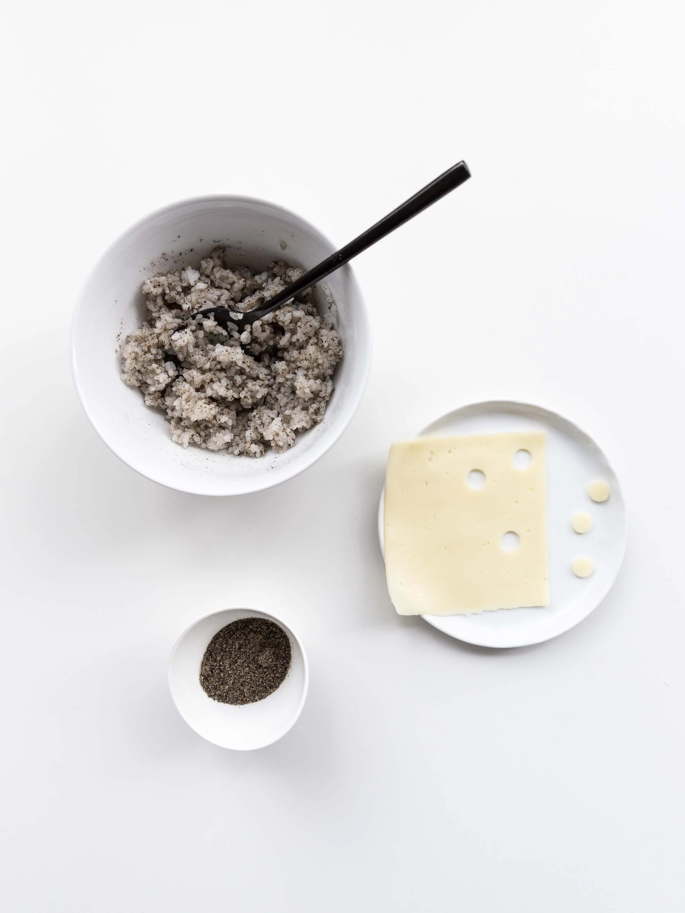 how_to_make_totoro_rice_cake_food_styling_3.jpg