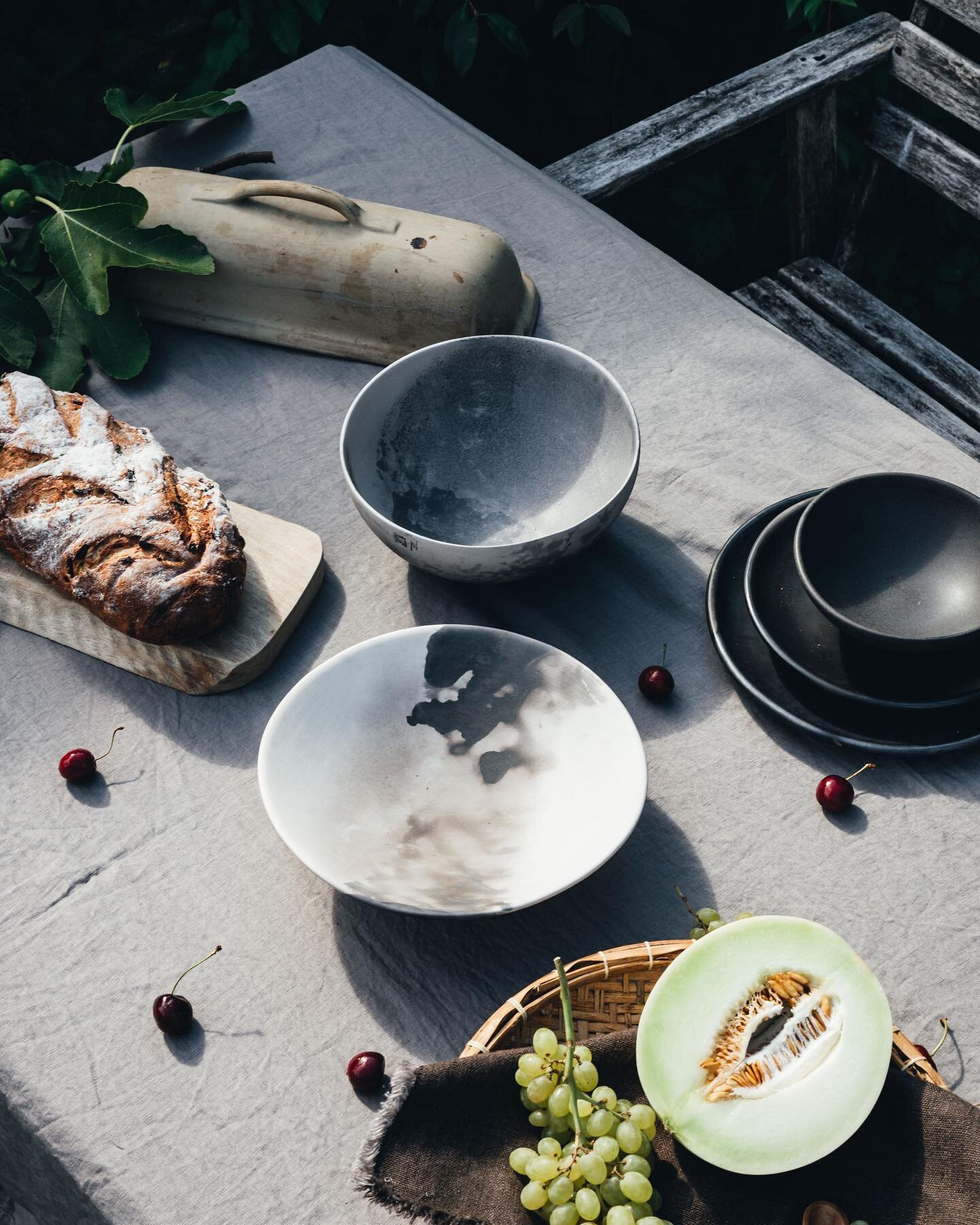 Catching the last of summer light&nbsp;@mkkstyling&nbsp;@obakki. Bringing back all the inspo from Mexico, rustic table settings, plant life and all of the textures. For this shoot, we wanted to work with imperfections, old world patina walls and dark