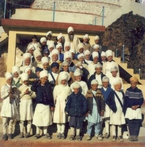 Yogi Bhajan India Kids.jpg
