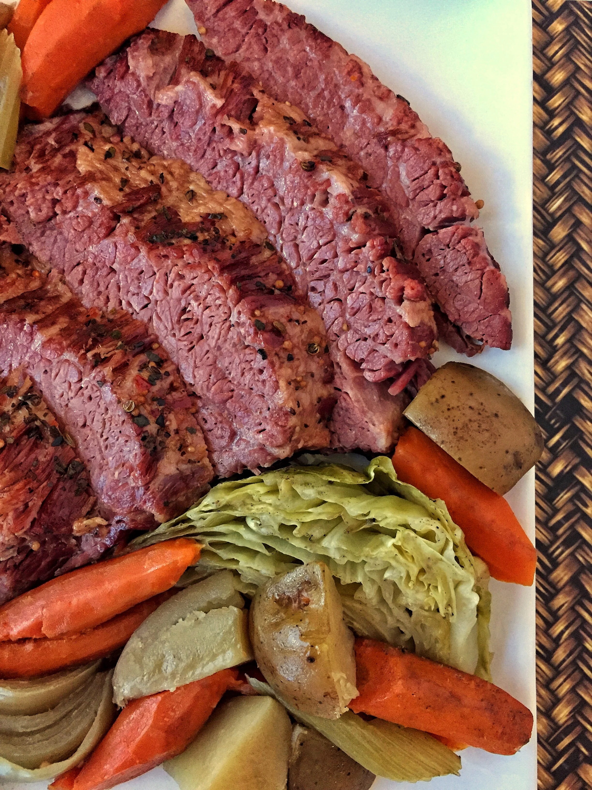 SLOW COOKER CORNED BEEF AND CABBAGE