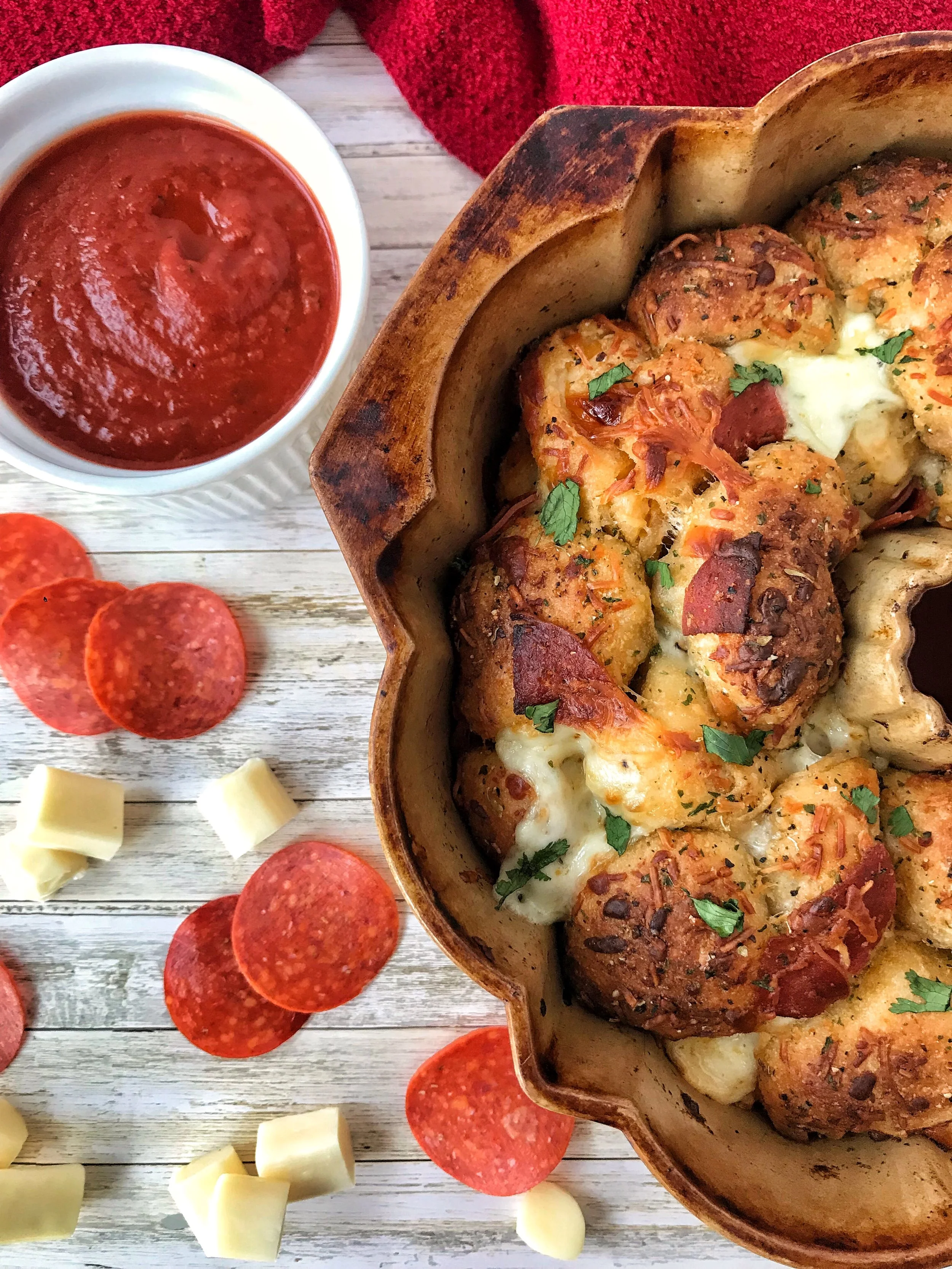 PIZZA MONKEY BREAD