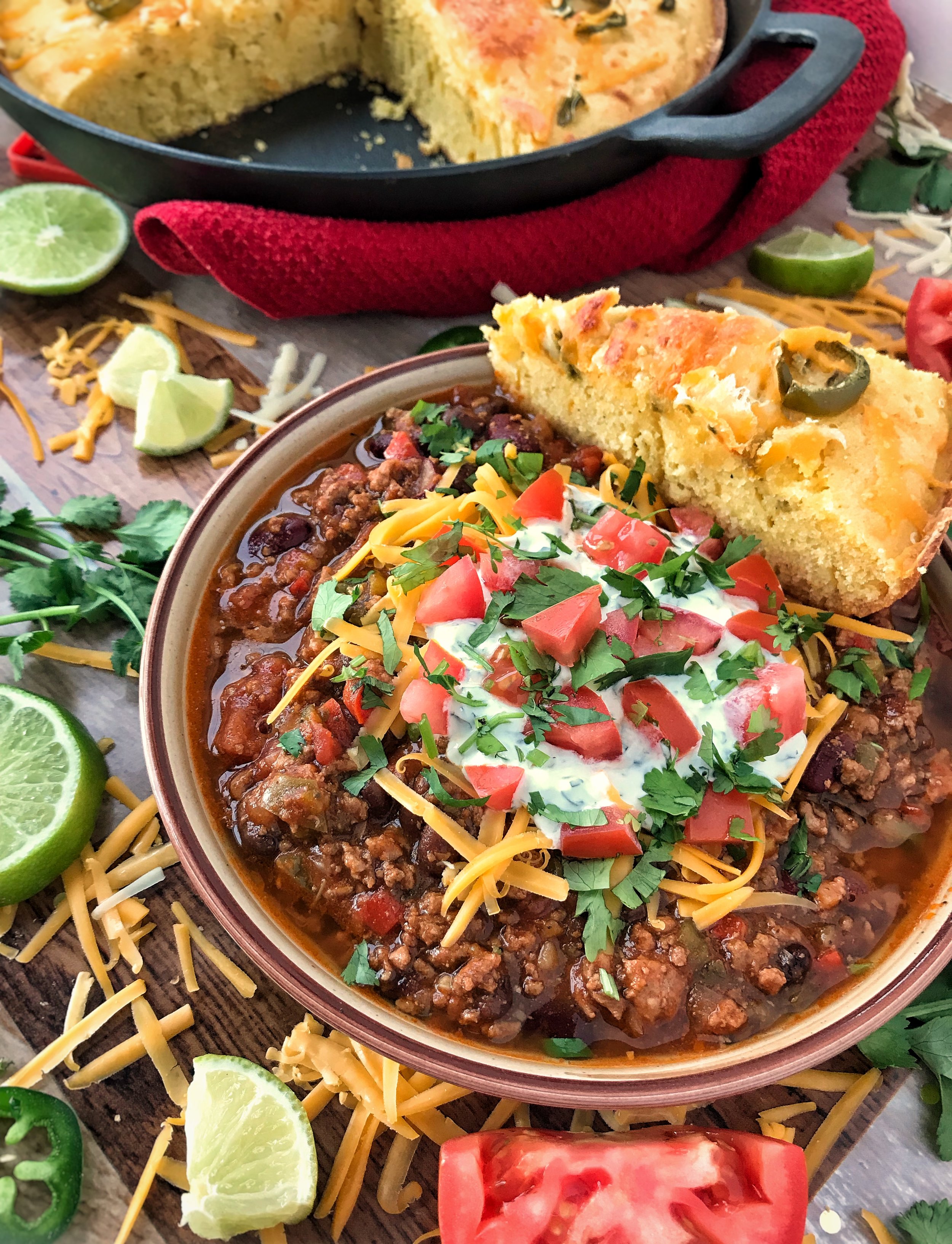 SLOW COOKER MEXICAN CHILI WITH JALAPEÑO CHEESE CORN BREAD