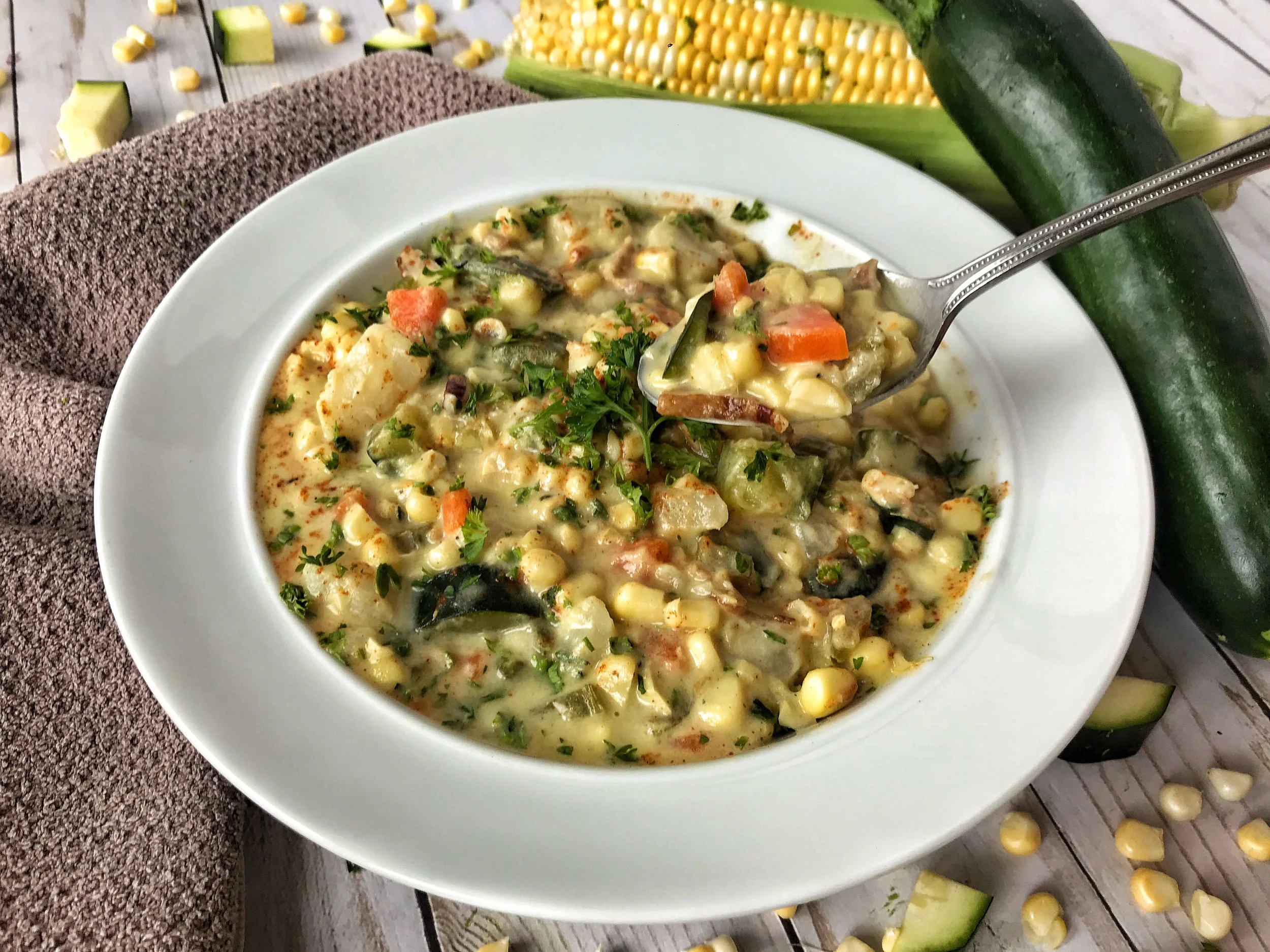 SUMMER FRESH CORN AND ZUCCHINI CHOWDER