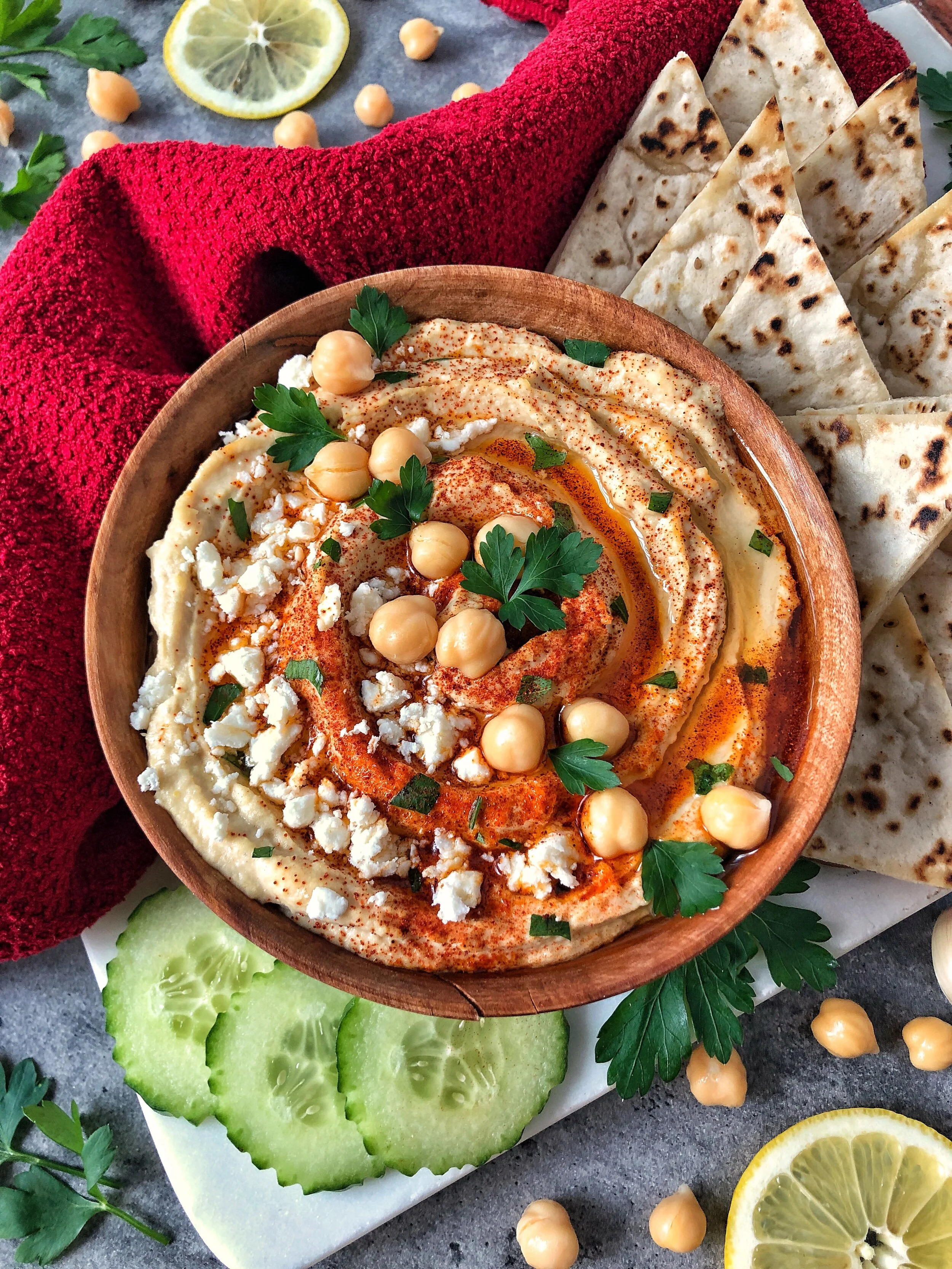 HUMMUS