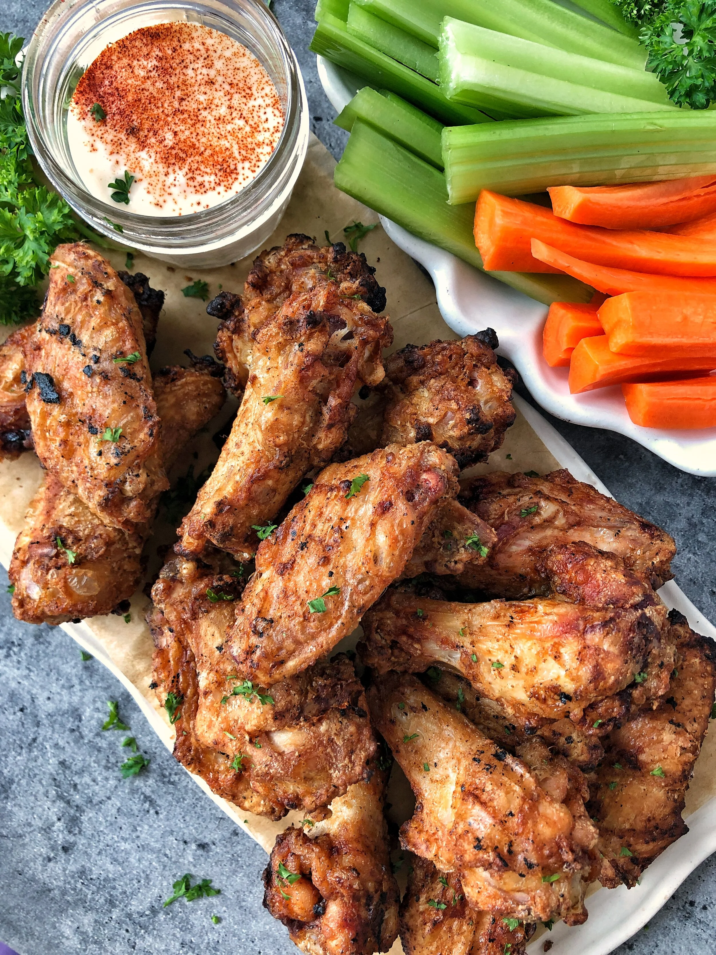 CRISPY GRILLED WINGS