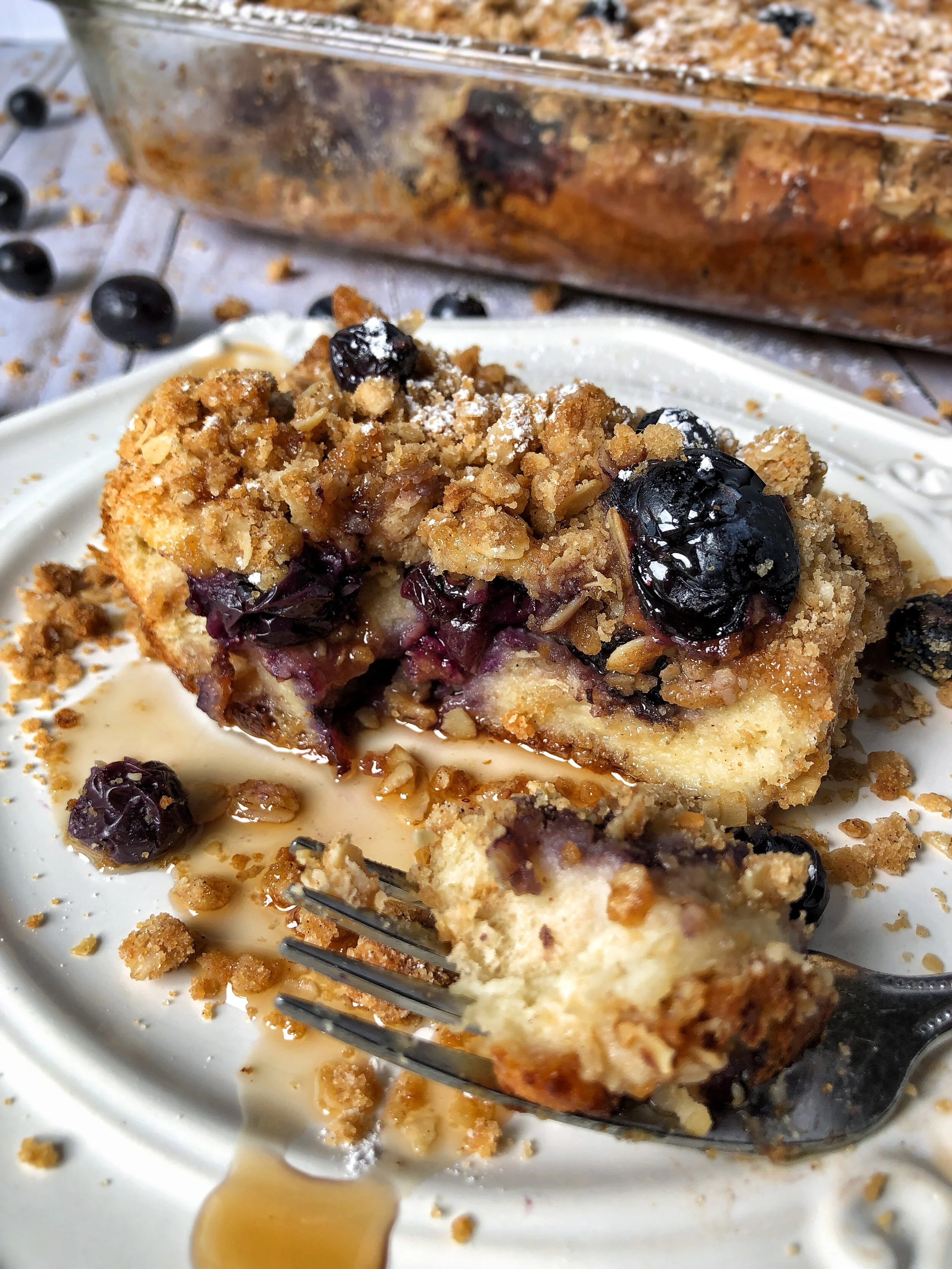 OVERNIGHT BLUEBERRY BREAKFAST BAKE