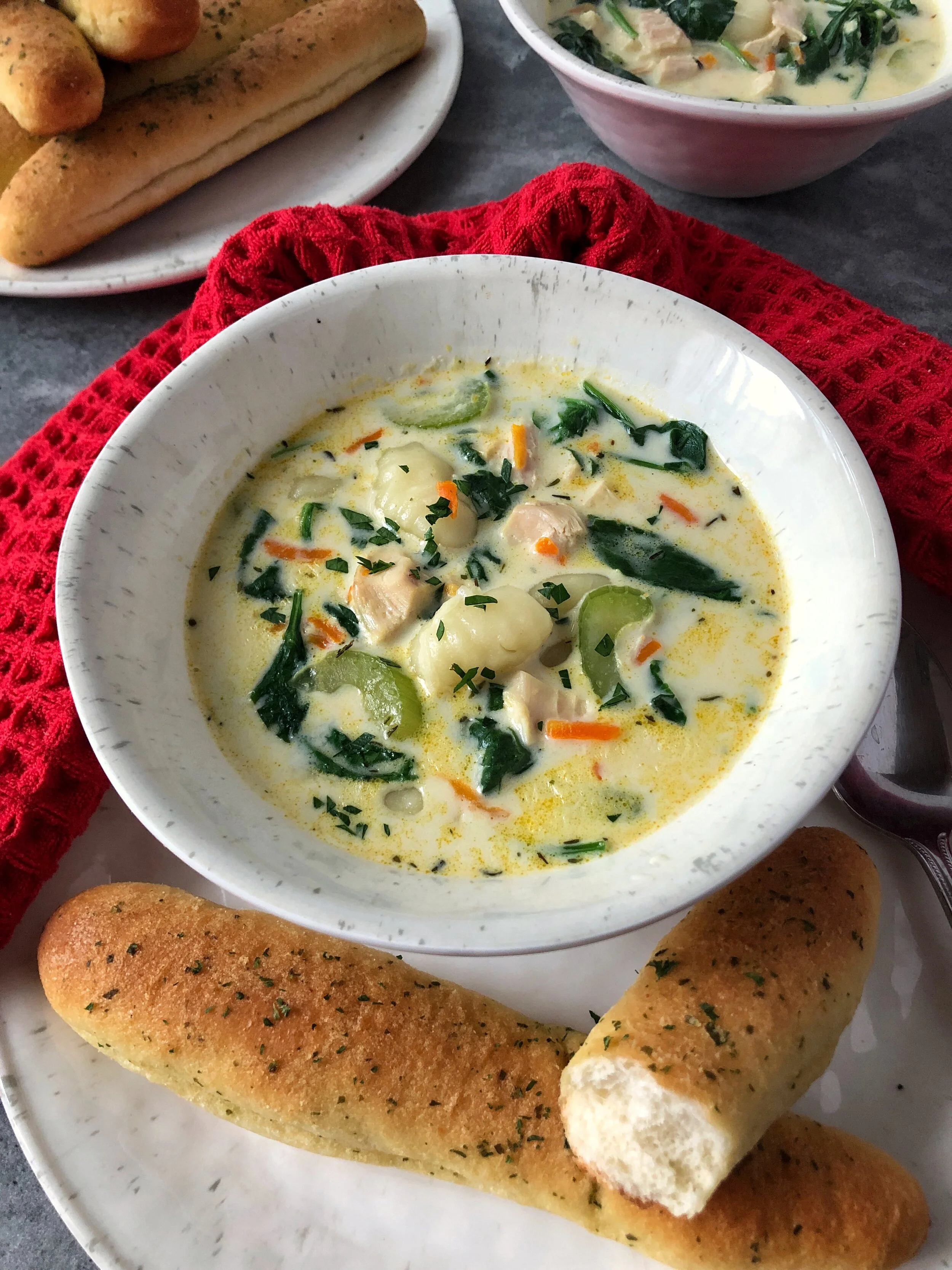 CHICKEN GNOCCHI SOUP
