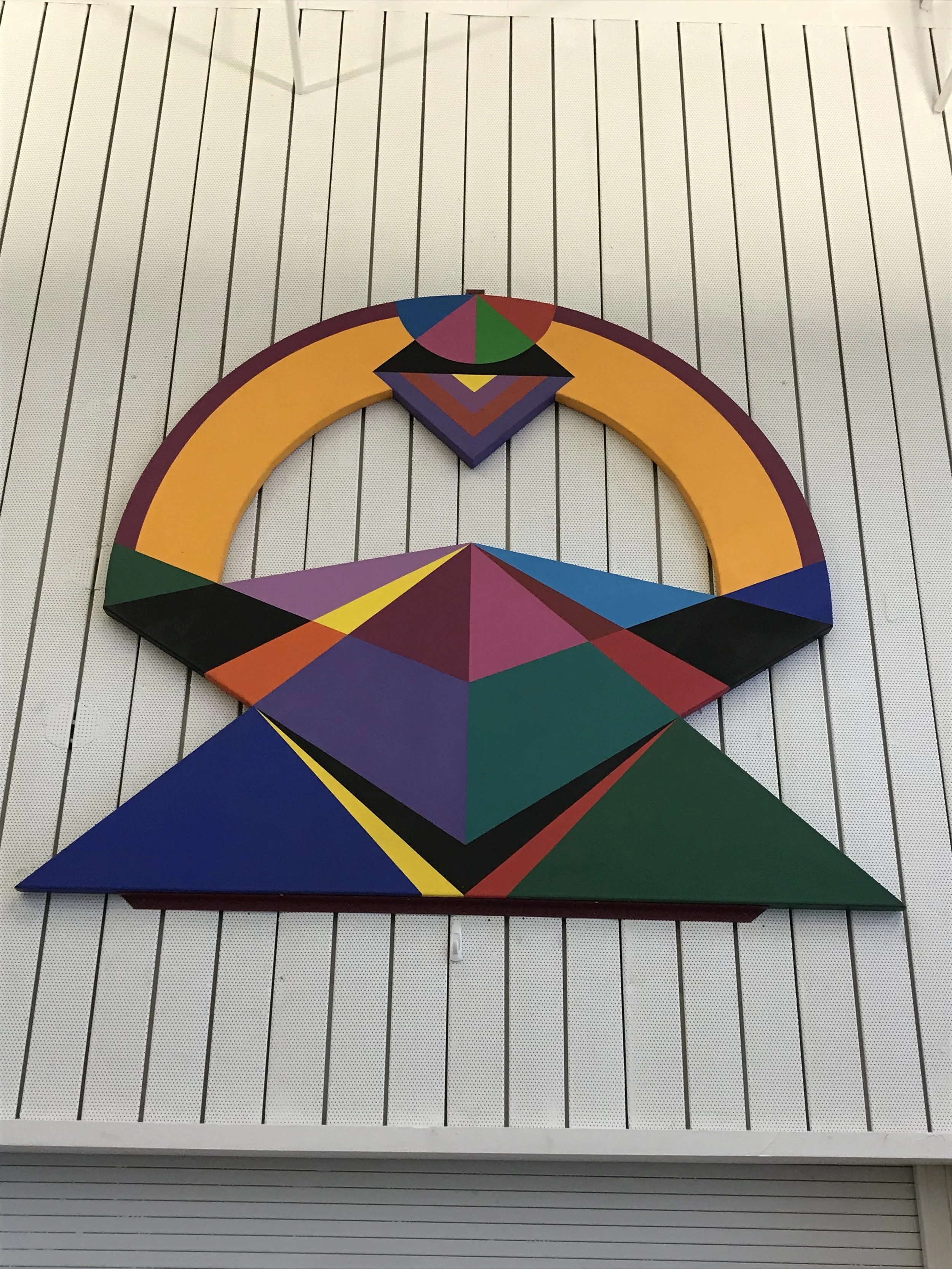 While they waited for their tour, Cardinals 2 and the Hawks examined this piece together with parent volunteer and art educator, Jodi Kushins. They came up with some meaningful interpretations of what at first appeared to be just a colorful collection of geometric shapes. We learned later the piece is called, “Giza" which fit some of our ideas more easily than others.