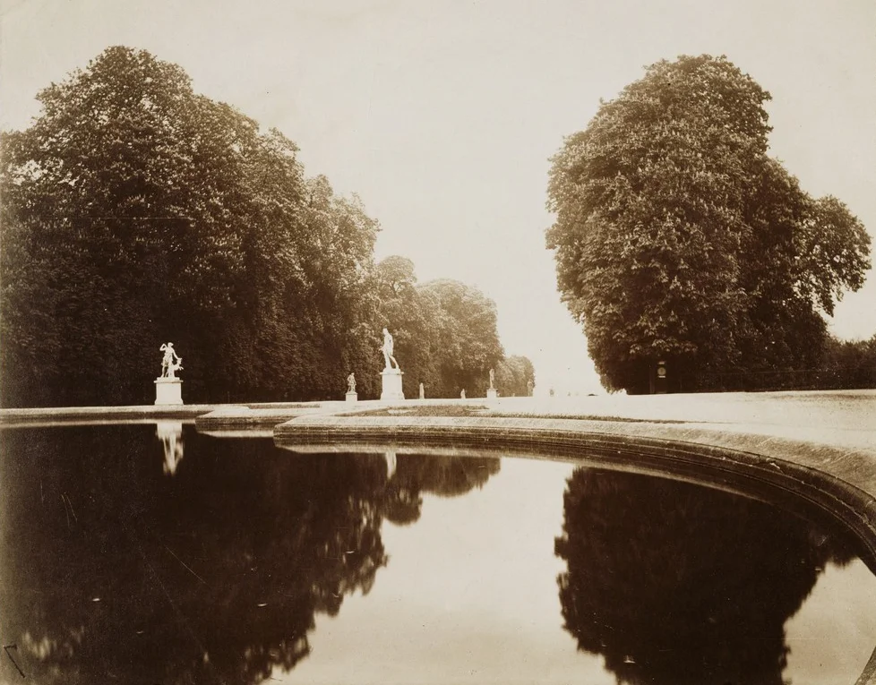 Eugène Atget, St. Cloud, 1915-1919, albumen silver print
