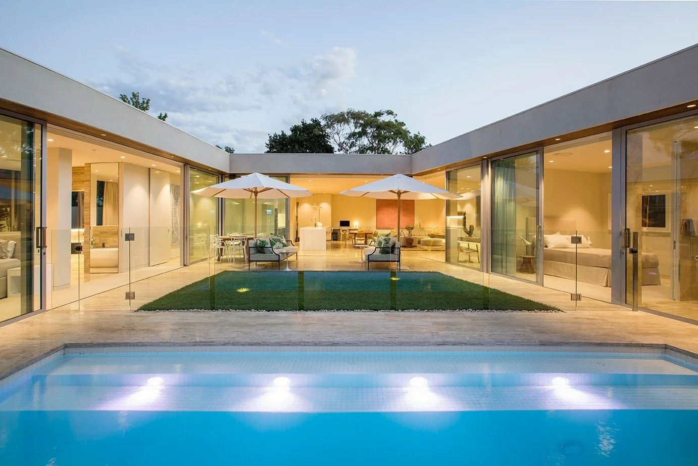 Lonsdale Building Group