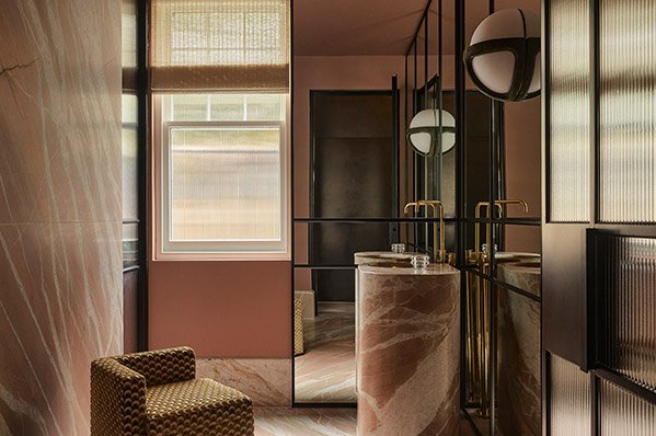 The Botanical House, Bathrooms