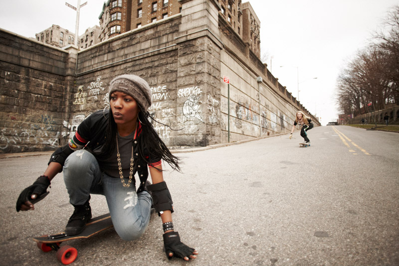 onken_120316BustinSkateGirls_213.jpg