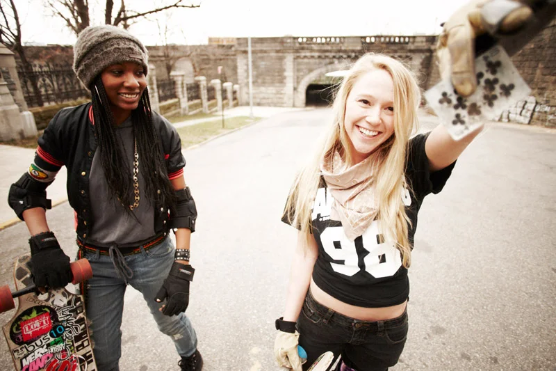 onken_120316BustinSkateGirls_081.jpg