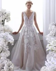 Lela Rose Gown (Available as a sample) 