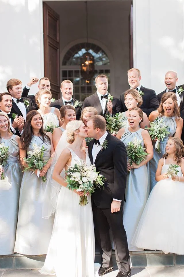 Photo via Ava Moore Photography.