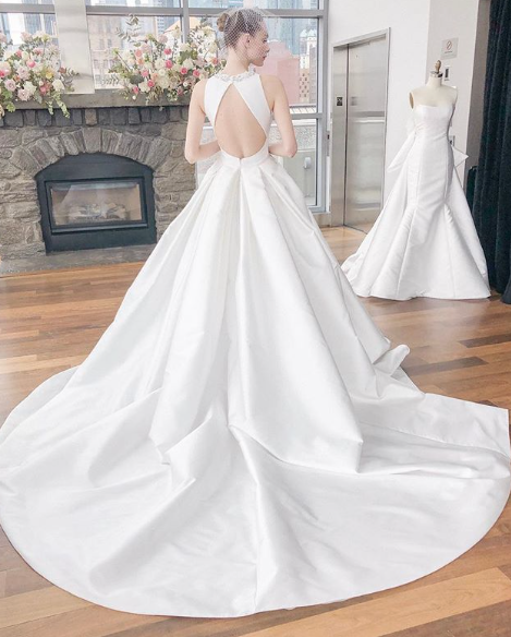 Gown by Isabelle Armstrong.