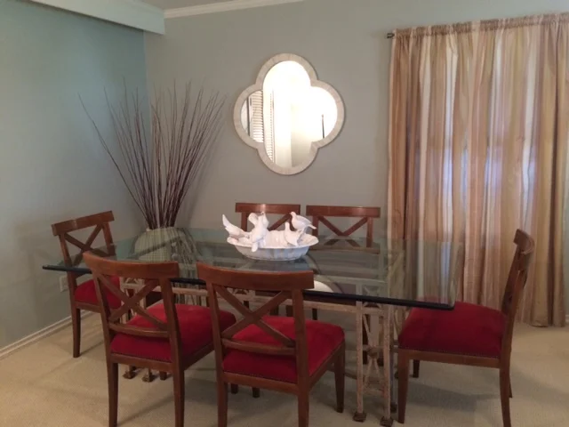 dining room.jpg
