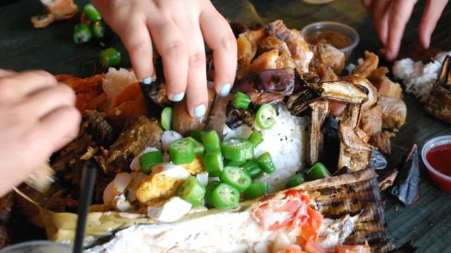 Zagats: 9 Things to Know About Villa Manila’s Kamayan Night